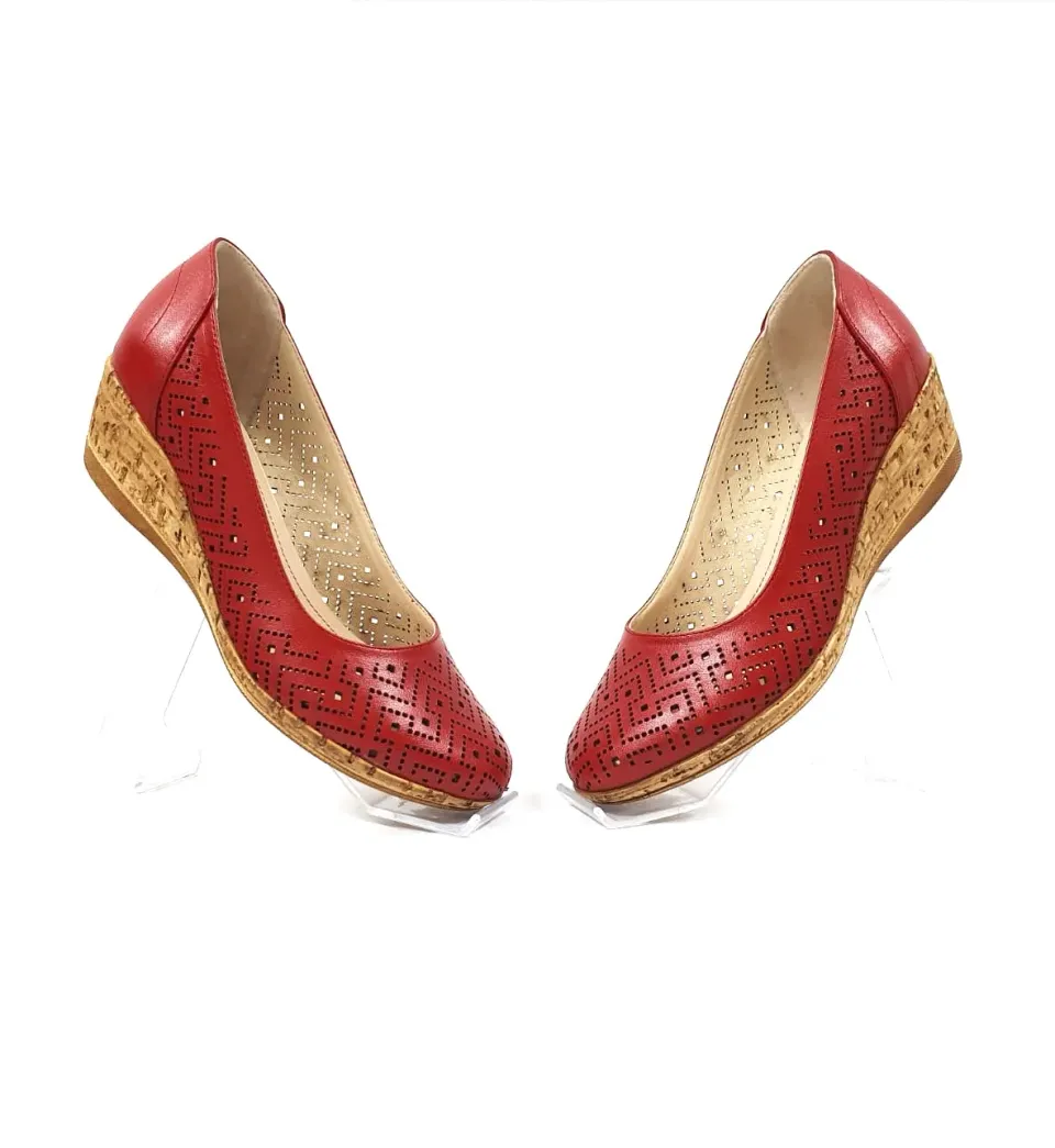 Catinca Shoes T14 R pantofi dama rosii piele perforata