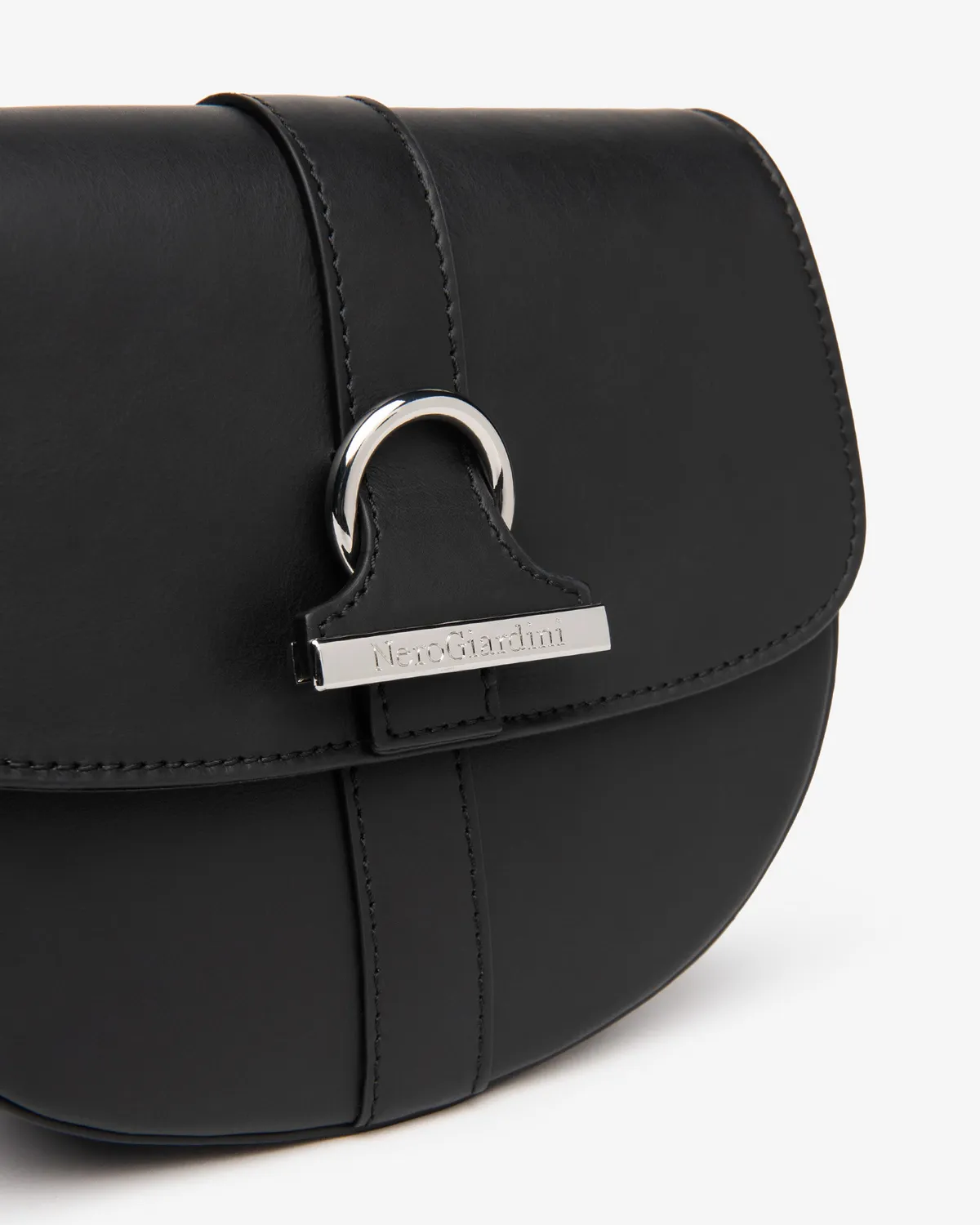 NeroGiardini geanta crossbody dama piele de umar