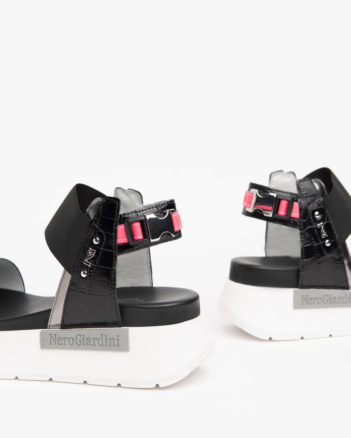 NeroGiardini sandale piele damă cu talpă sport 4cm
