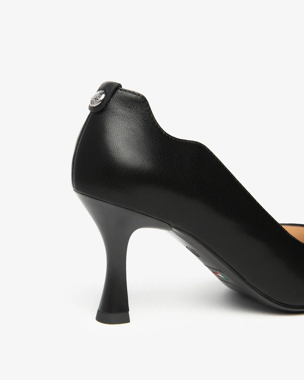NeroGiardini Premium Collection pantofi dama piele eleganti