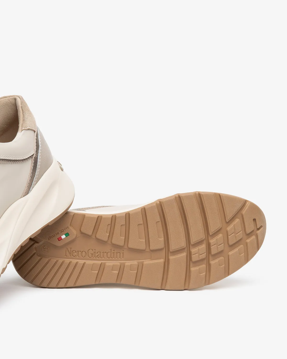 Sneakers dama NeroGiardini piele cu strasuri