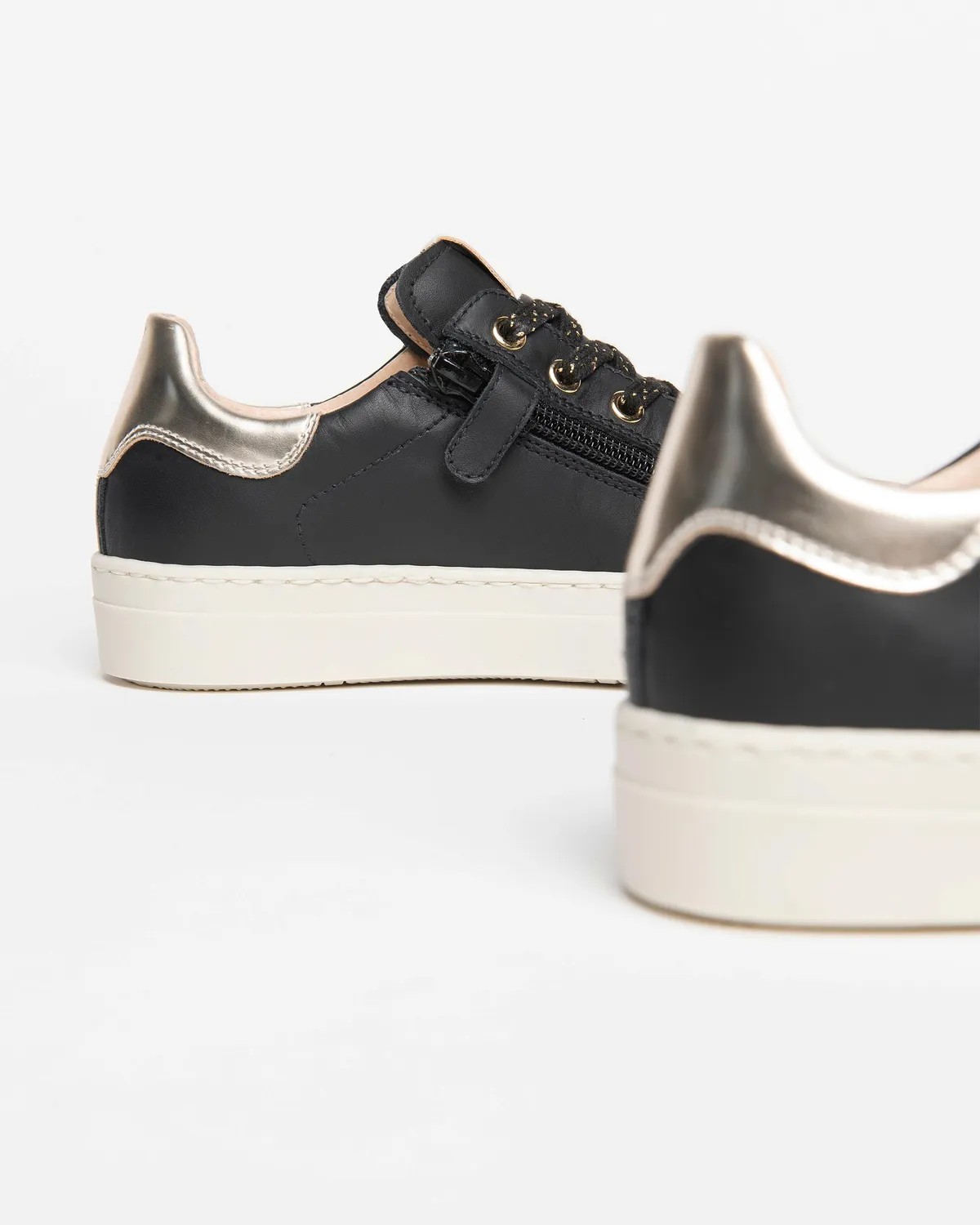 NeroGiardini Teen sneakers fete piele cu fermoar