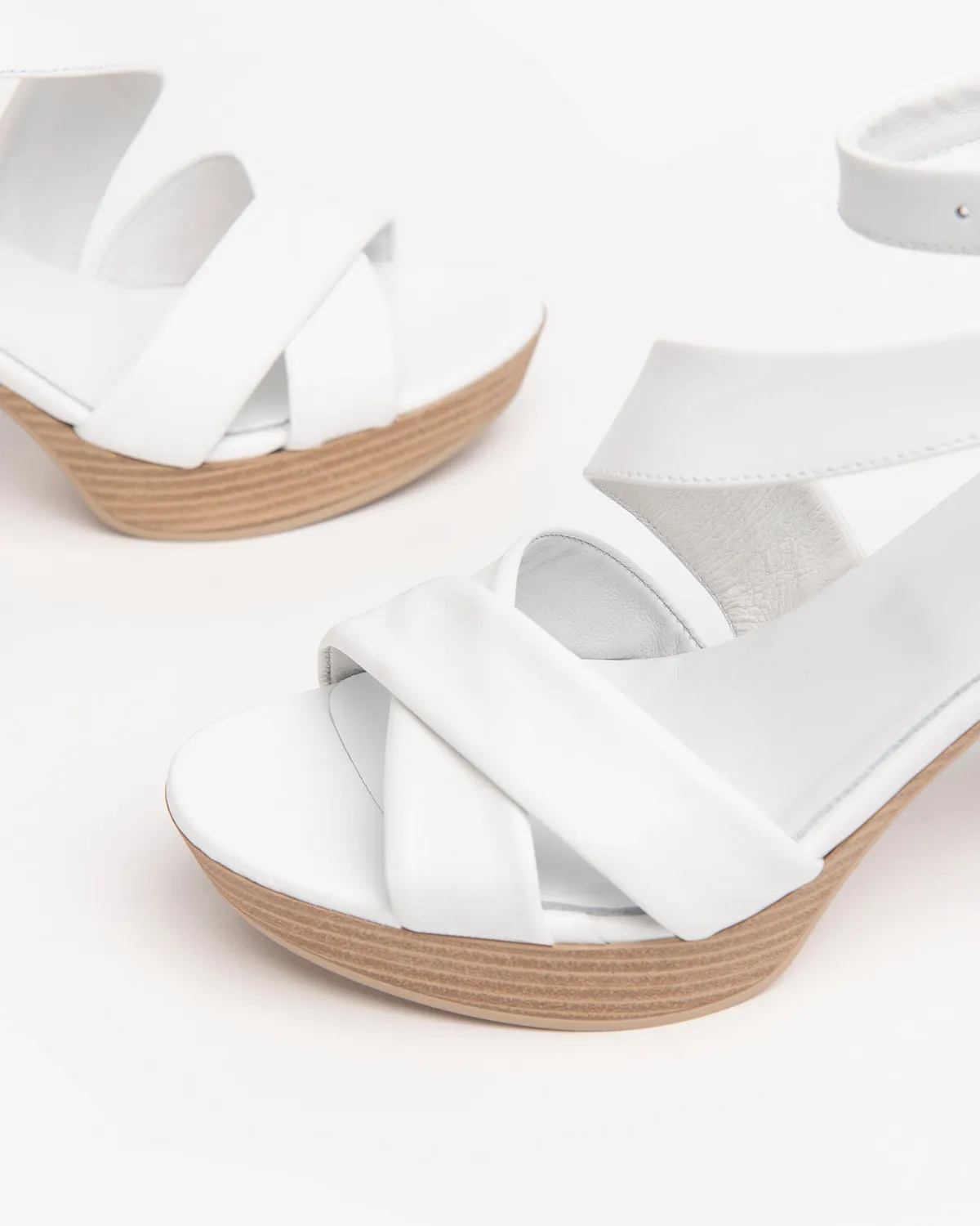 Sandale dama NeroGiardini piele toc 9 cm platforma