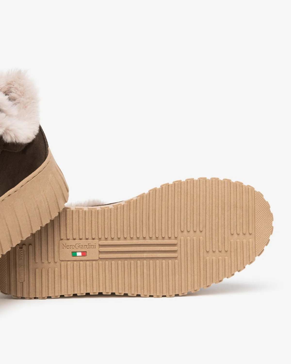 Sneakers NeroGiardini piele intoarsa dama platforma 5 cm