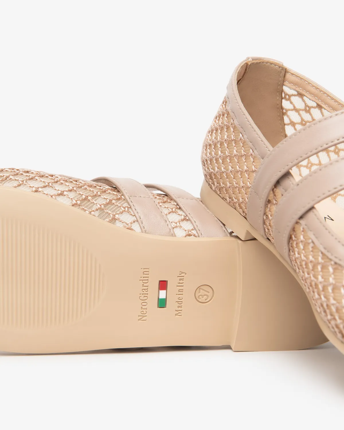 NeroGiardini Balerini Dama Piele si Textil Bej