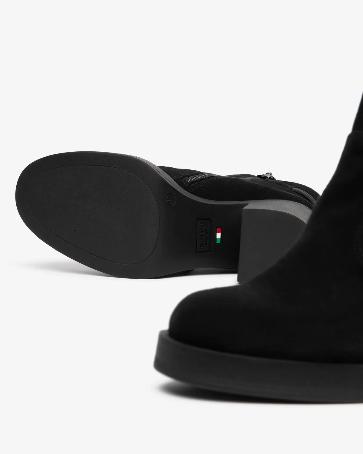 NeroGiardini ghete dama piele intoarsa toc 75 mm