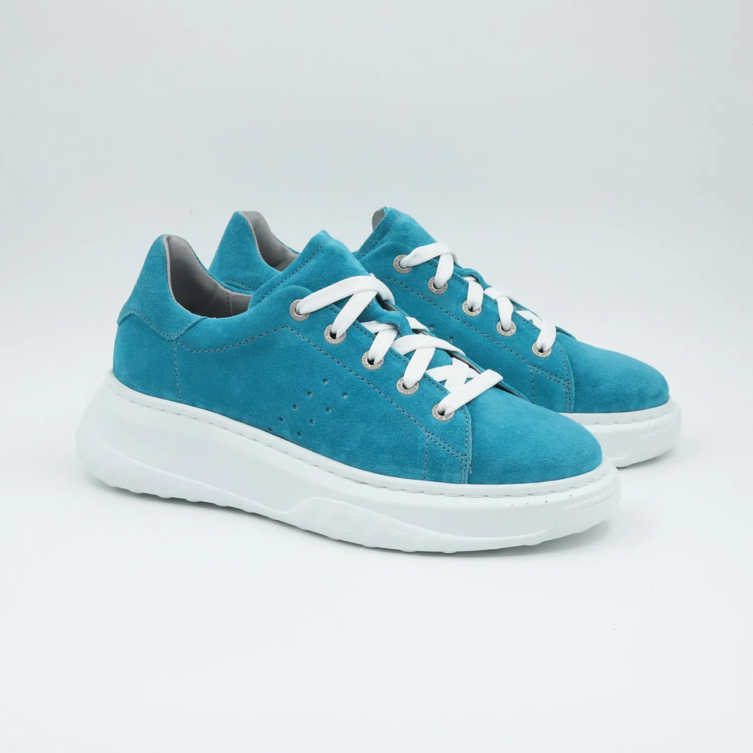 Lucas Shoes Sneaker 5101 RV Blue Velur sneakers piele