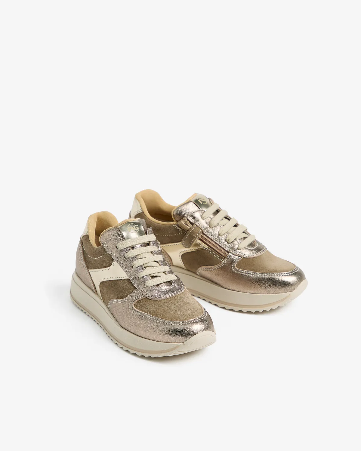 NeroGiardini Teen sneakers fete piele usoare toamna