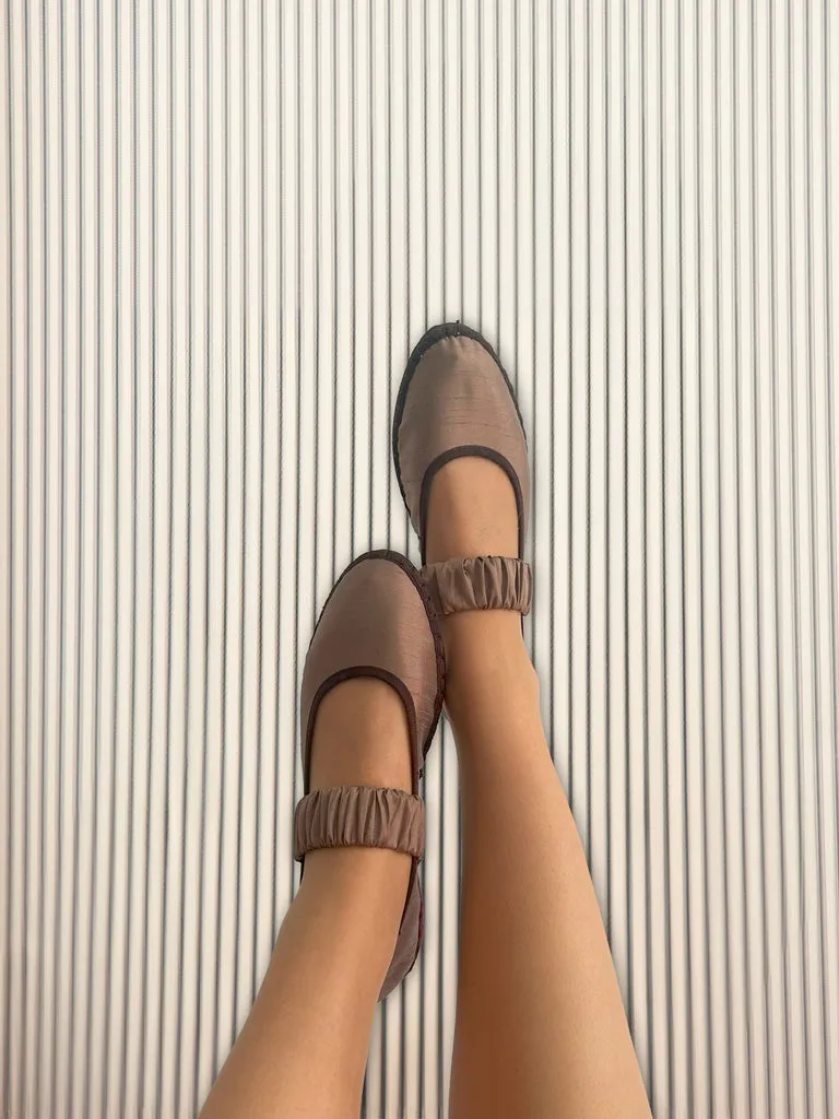 Flagelus Mafalda Silver pantofi matase gri