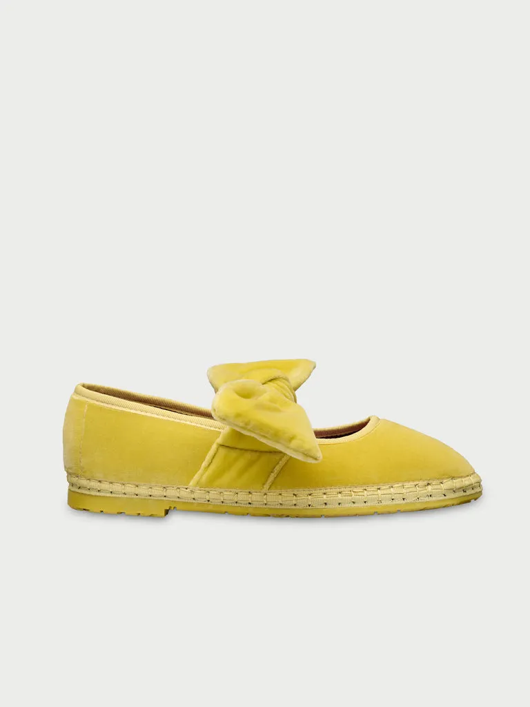 Flagelus Lady Lyra Yellow slipperi galbeni catifea