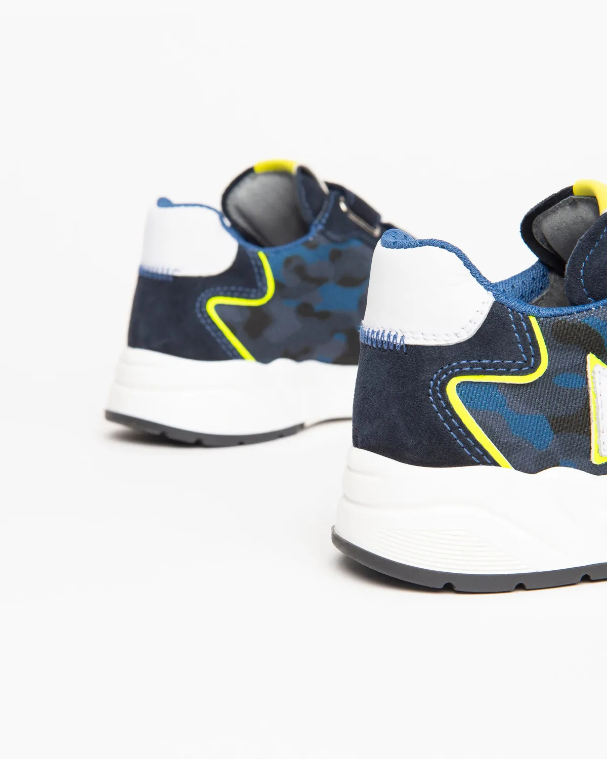 NeroGiardini Sneakers baieti piele intoarsa camuflaj cu velcro