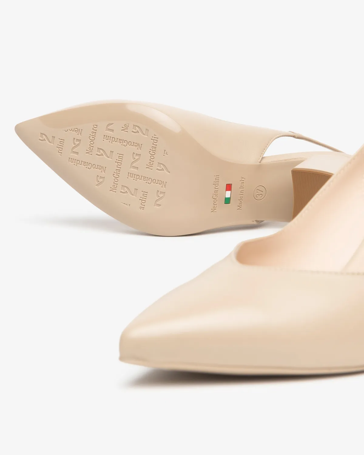 NeroGiardini Pantofi slingback dama piele toc mic