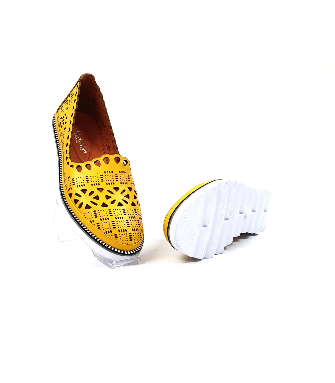 Catinca Shoes 970 GA pantofi damă piele galbeni perforați