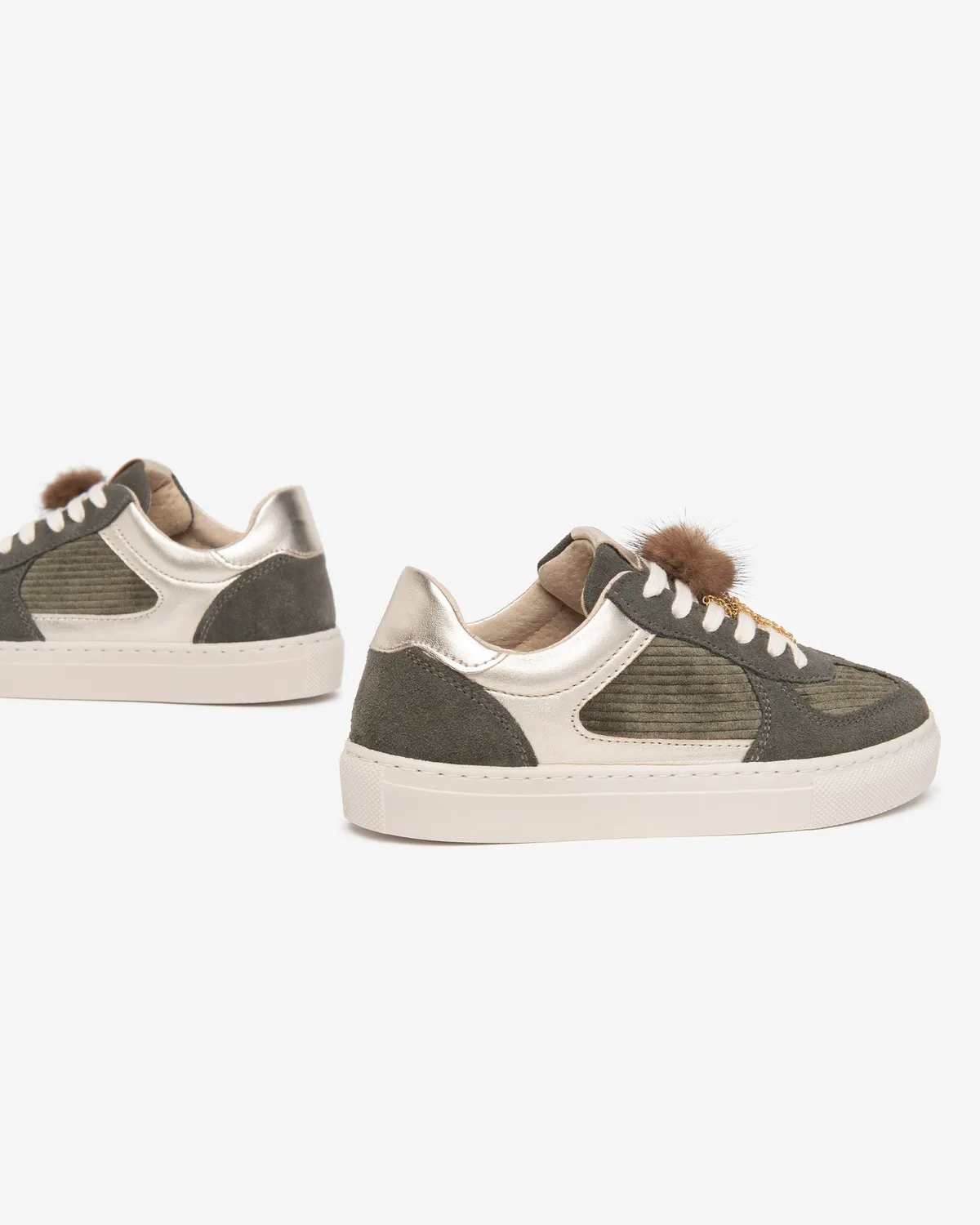 Sneakers fete NeroGiardini piele intoarsa cu pompon