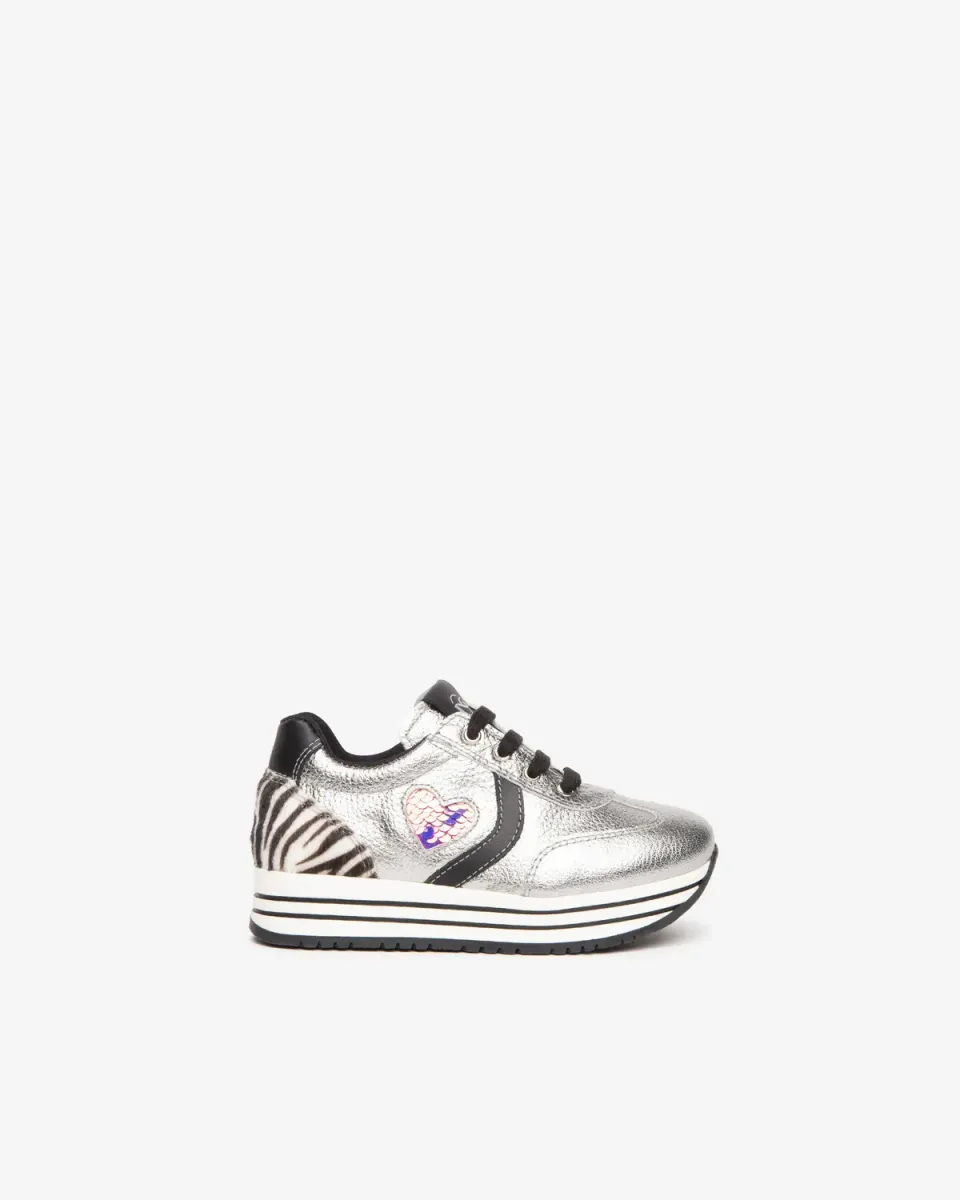 NeroGiardini Junior sneakers piele fete cu inimă paiete