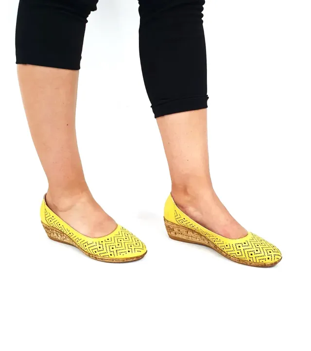 Catinca Shoes T14 GA pantofi piele naturala perforati galben