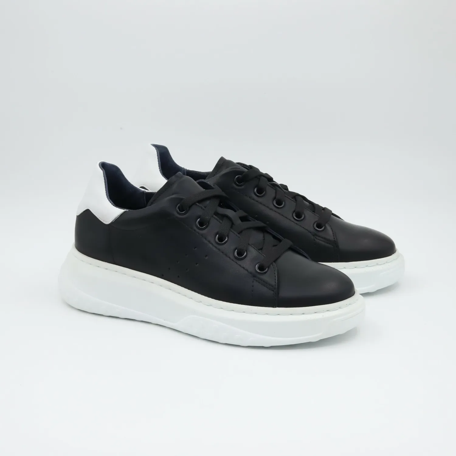 Lucas Shoes 5101 sneakers black white piele