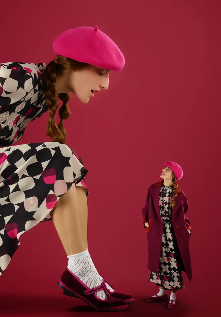 Flagelus Pride & Preppy Pink rochie lunga matase