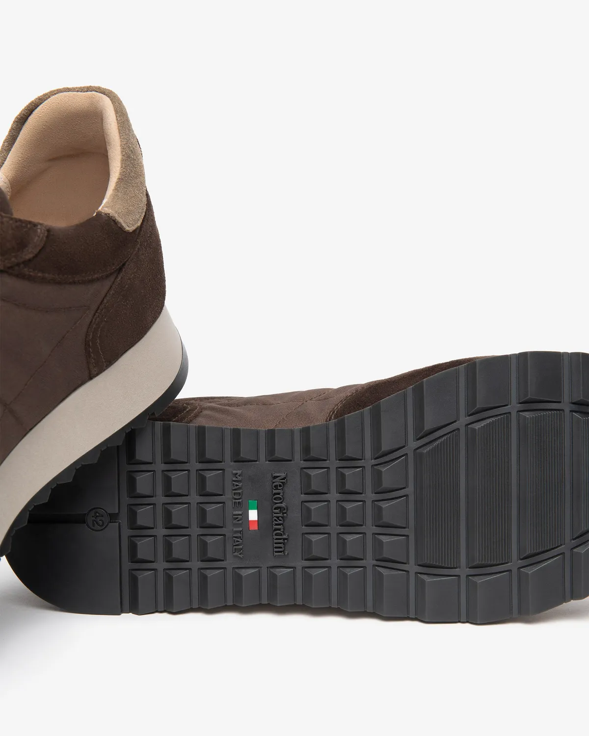 NeroGiardini sneakers barbati piele intoarsa canvas