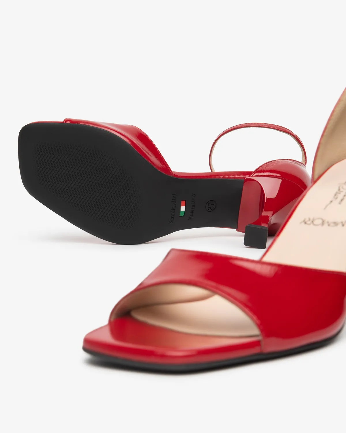 NeroGiardini Premium sandale dama piele vara