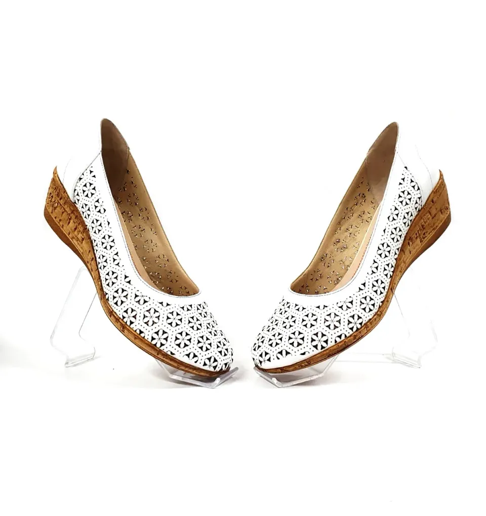 Catinca Shoes T15 A pantofi perforati dama piele naturala alb