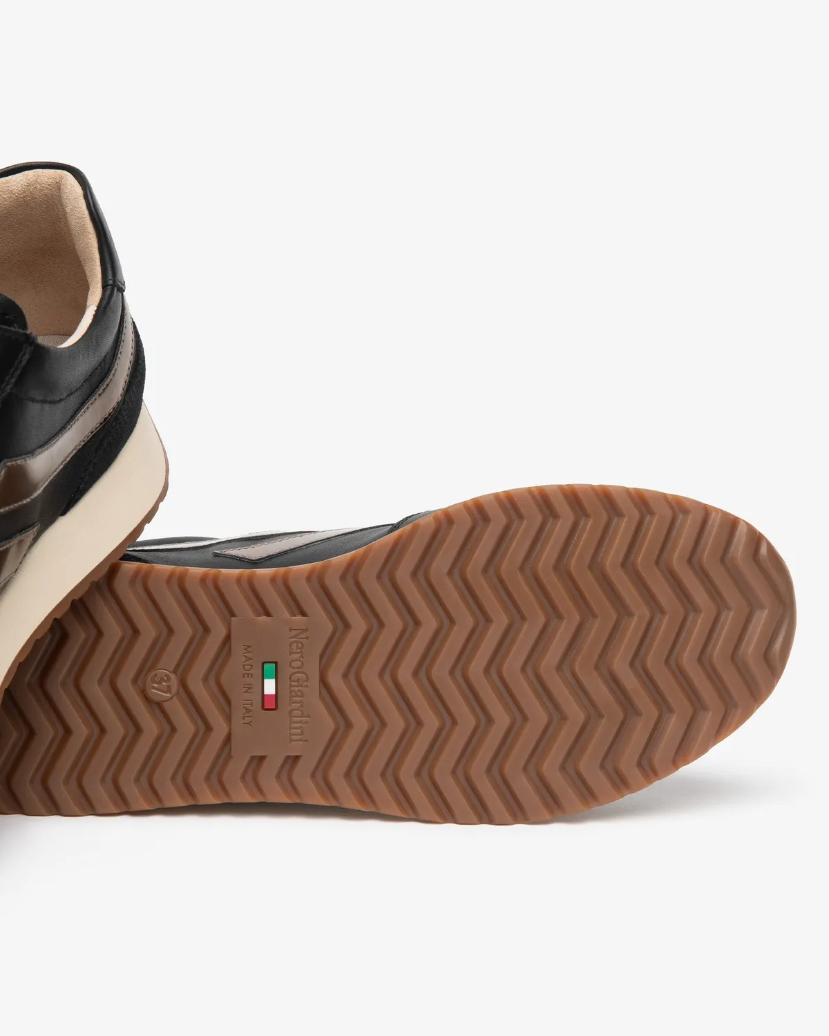 NeroGiardini sneakers piele dama siret toamna-iarna