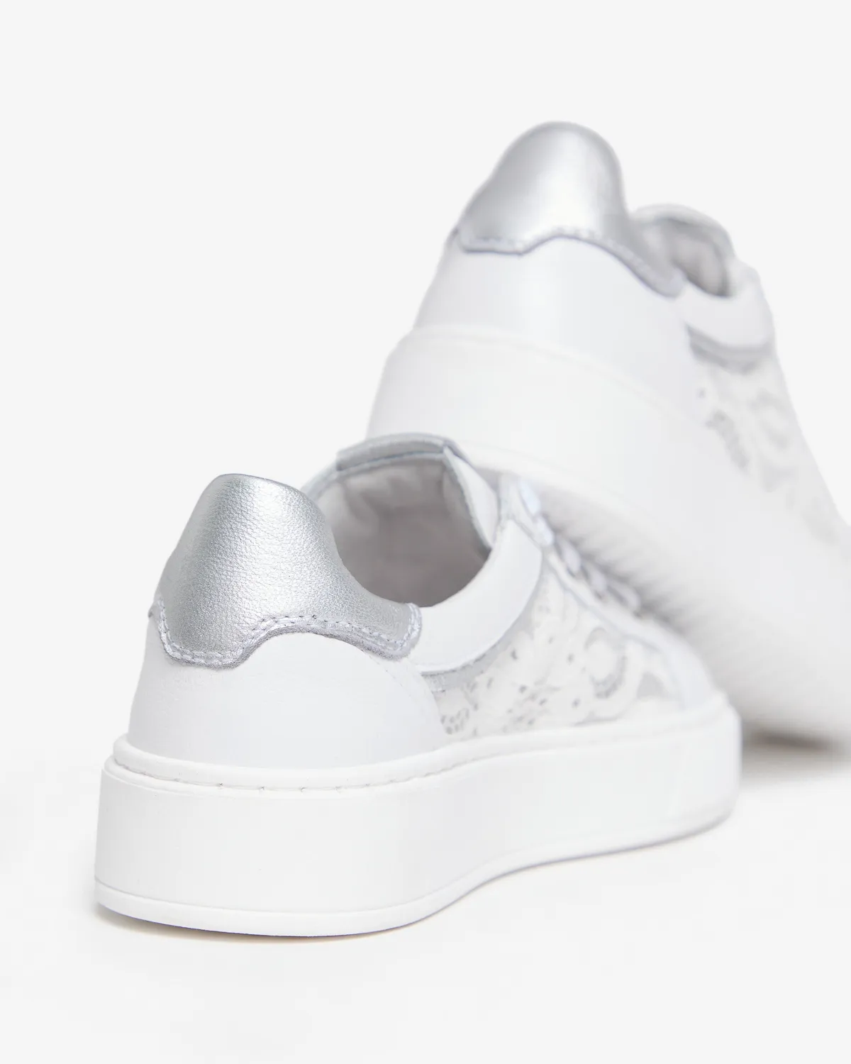 NeroGiardini sneakers fete material textil primavara
