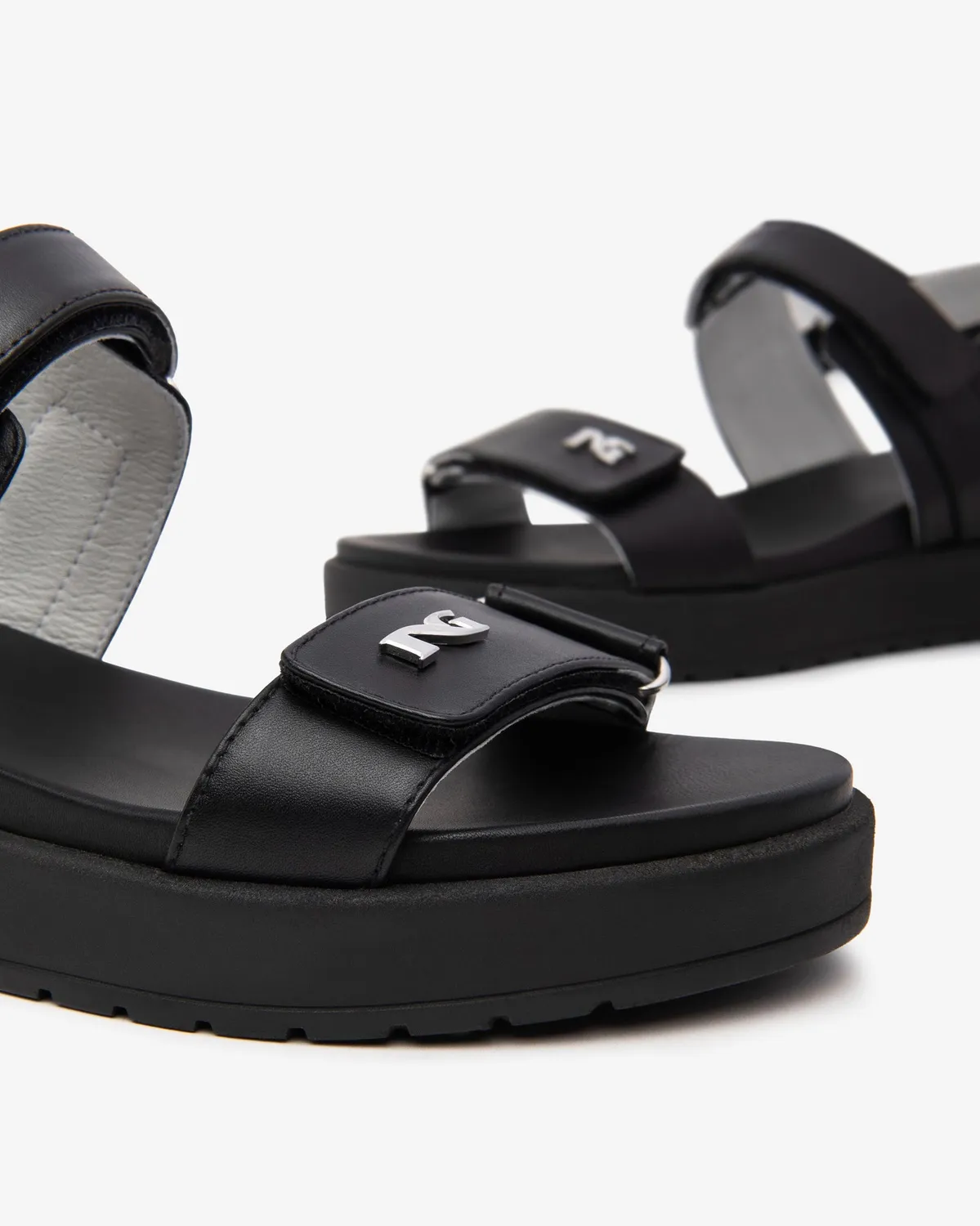 NeroGiardini sandale piele dama confort zilnic