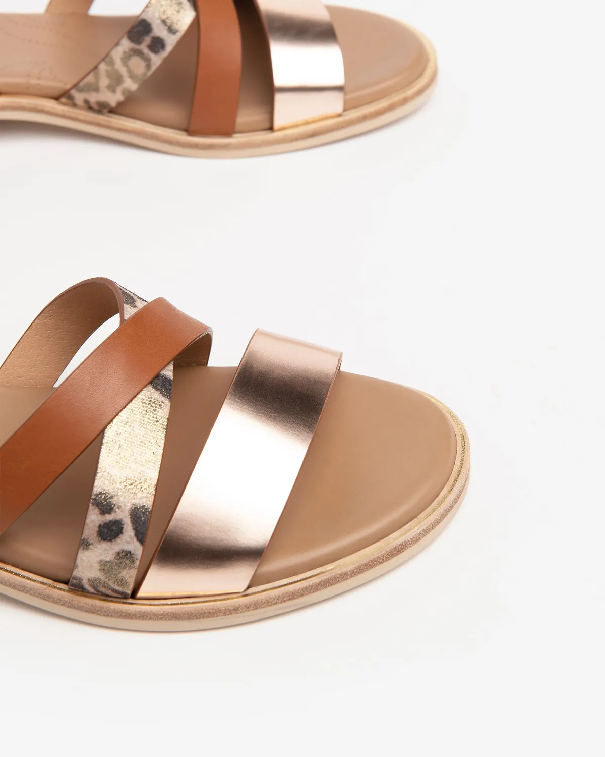 NeroGiardini Sandale piele damă toc mic animal print