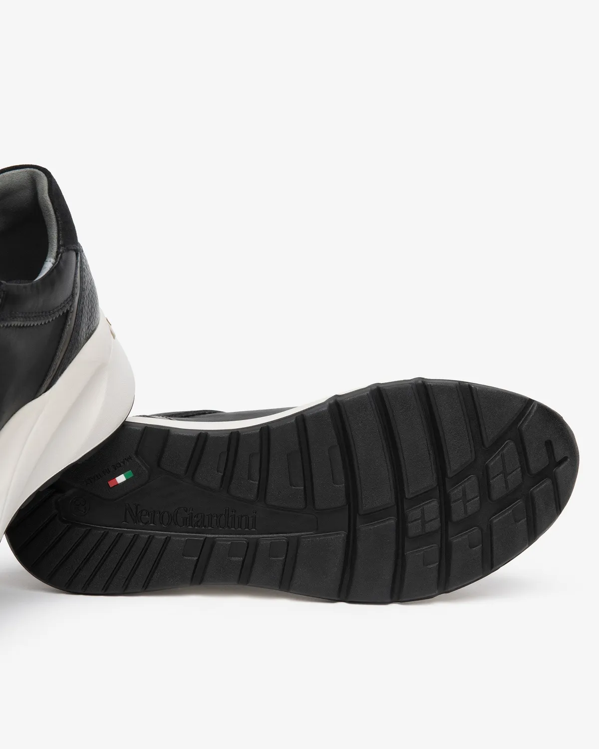 NeroGiardini sneakers damă piele cu strasuri