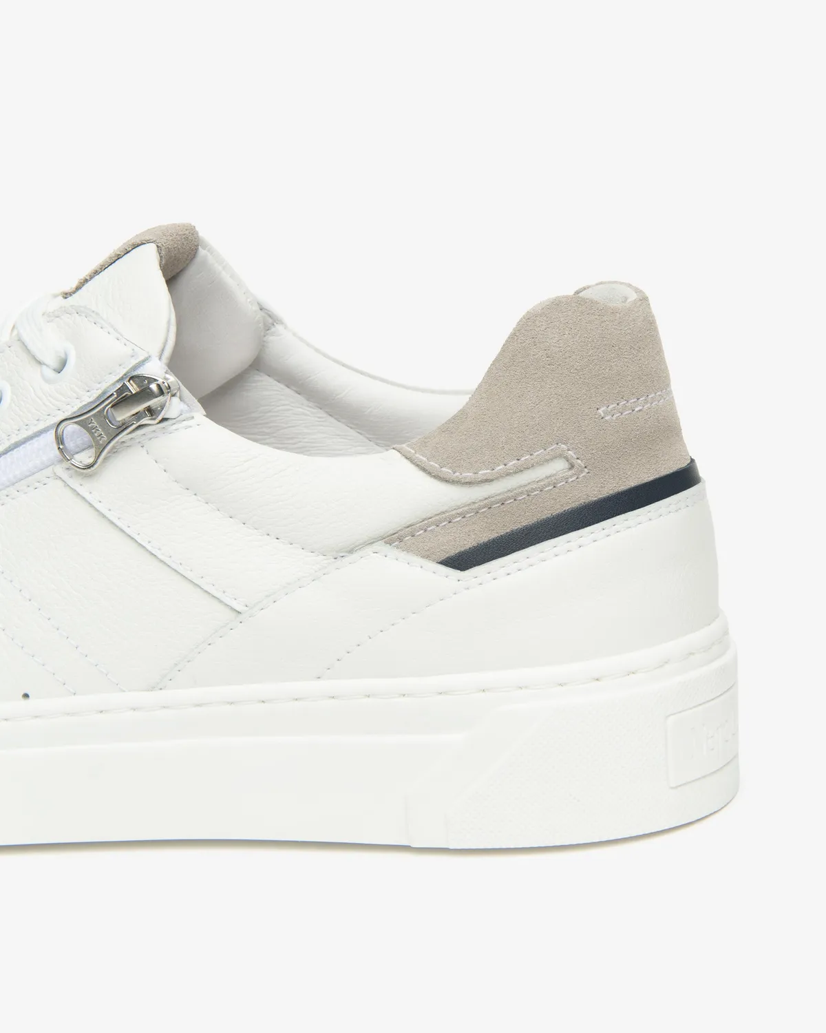 Sneakers piele barbati NeroGiardini vara clasici