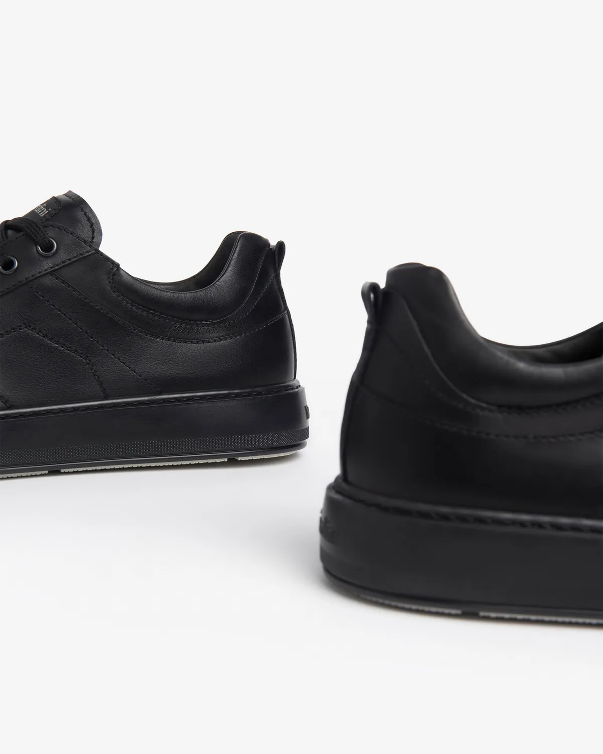 Sneakers piele NeroGiardini bărbați cu DryGo