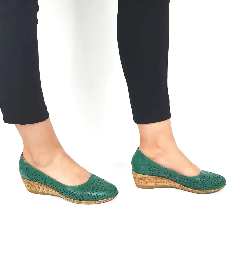 Catinca Shoes T14 V pantofi dama perforati piele verde