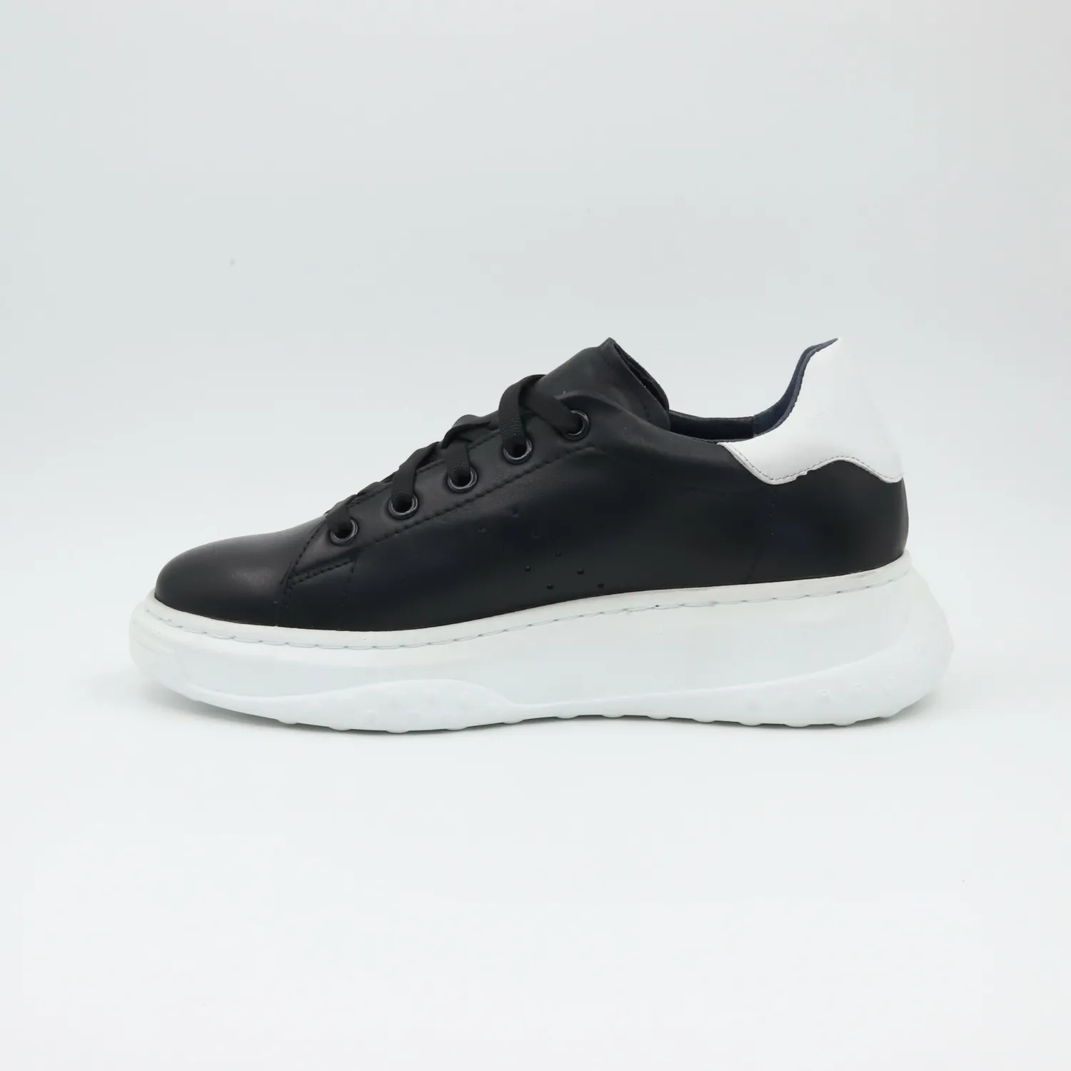 Lucas Shoes 5101 sneakers black white piele