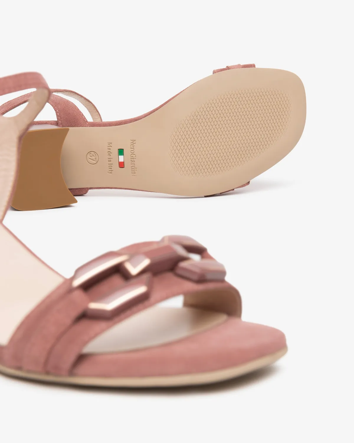 NeroGiardini sandale femei piele eleganta vara