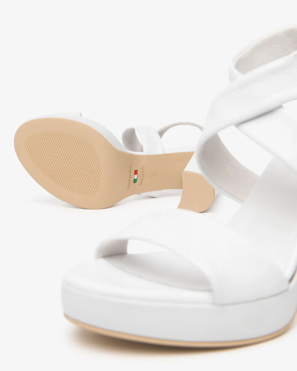 NeroGiardini sandale piele dama elegante de vara