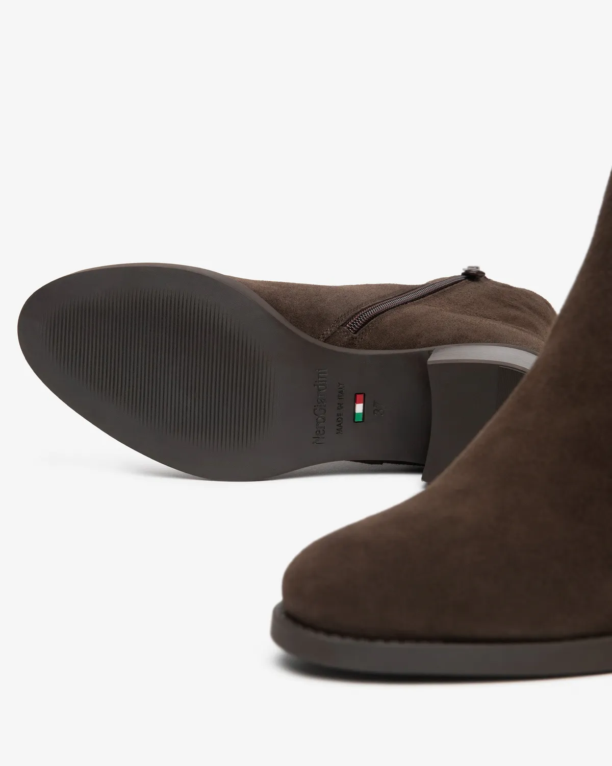 NeroGiardini ghete chelsea damă piele întoarsă toc 4cm