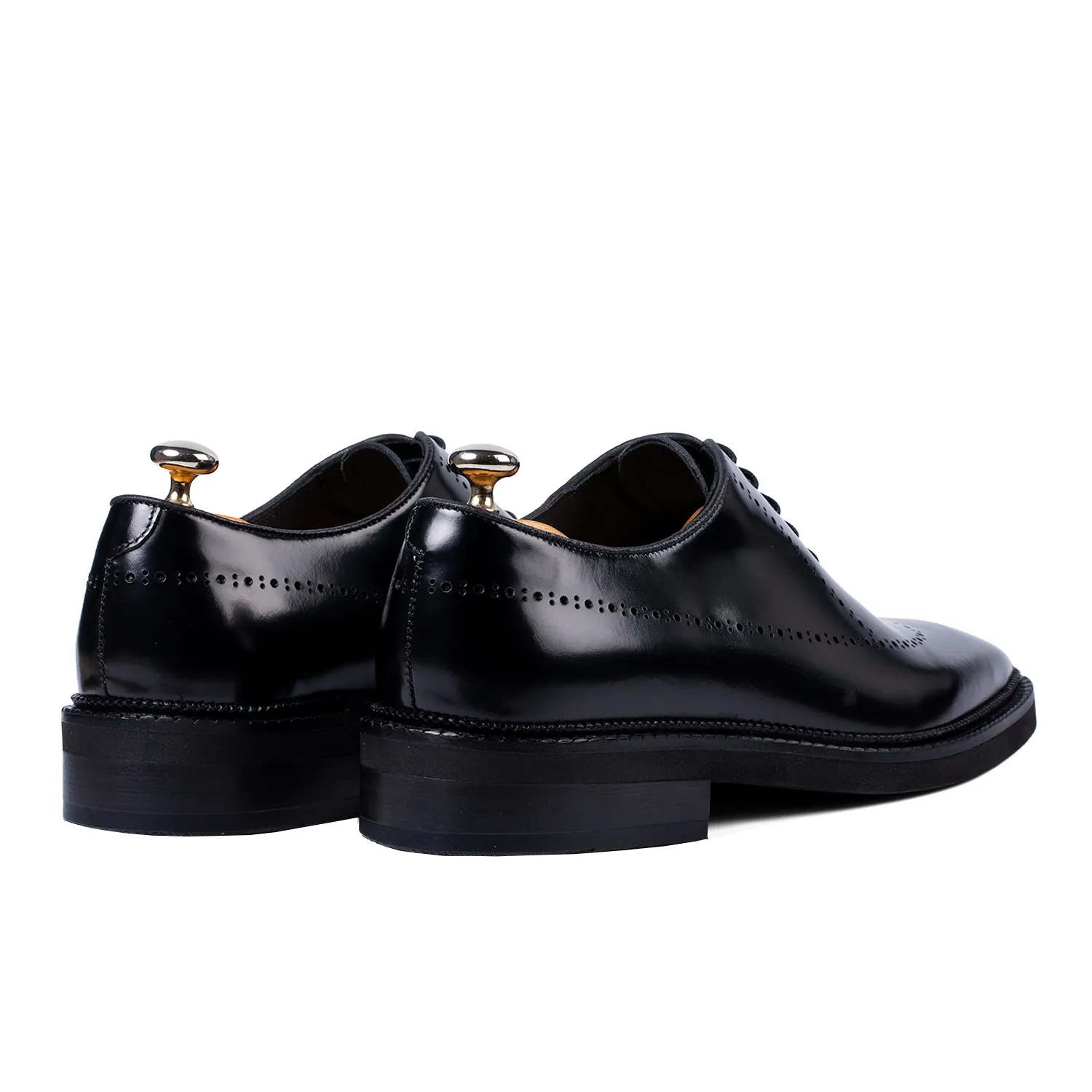 Lucas Shoes Elegant 906 pantofi barbati negru semilac piele