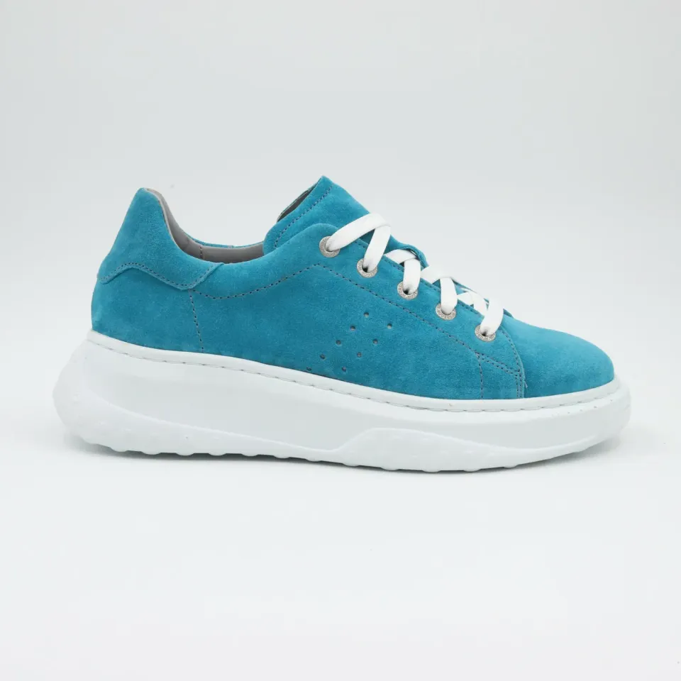 Lucas Shoes Sneaker 5101 RV Blue Velur sneakers piele