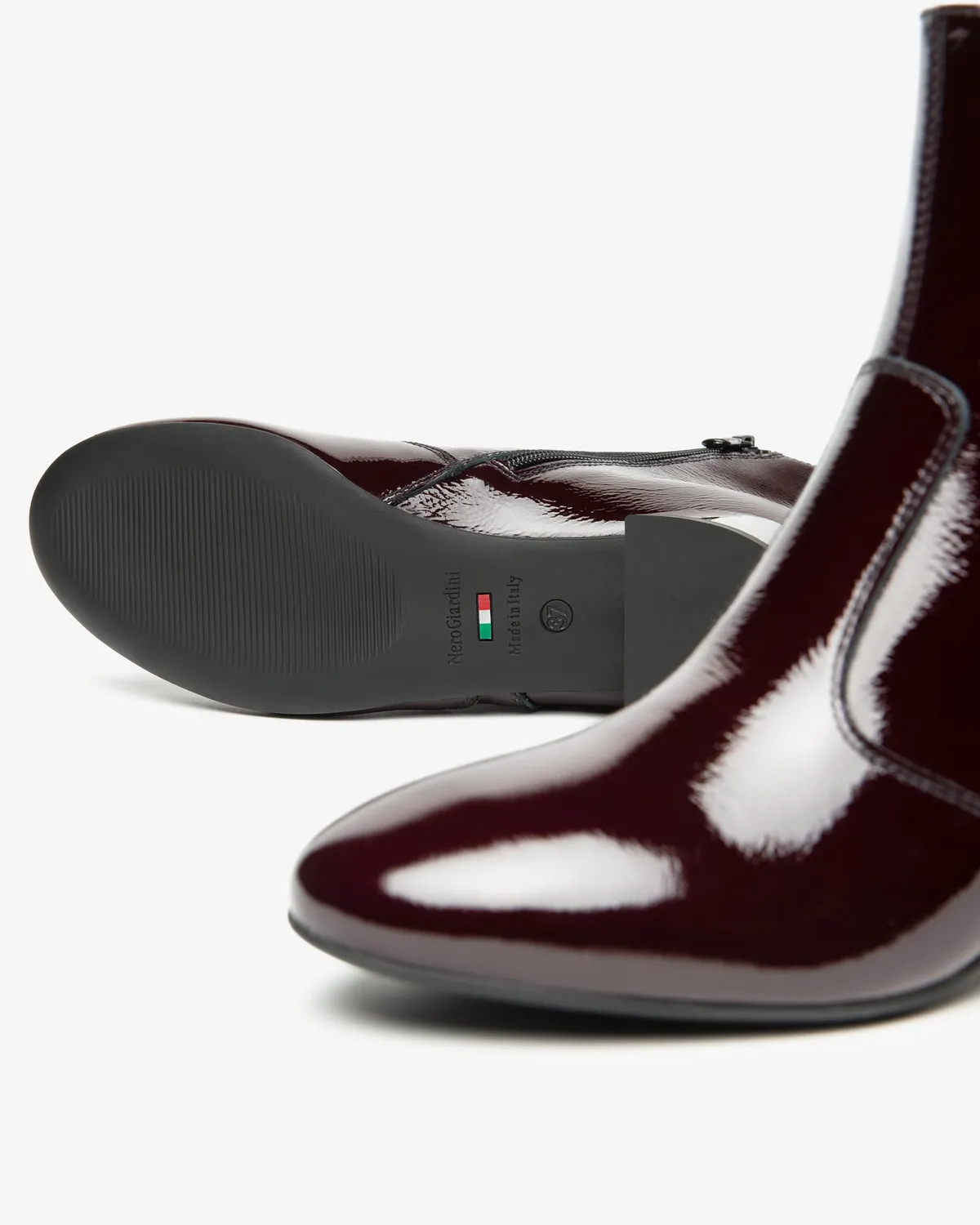 NeroGiardini botine piele lac dama elegante