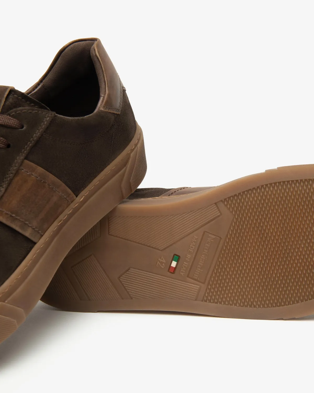 NeroGiardini sneakers barbati piele si intoarsa