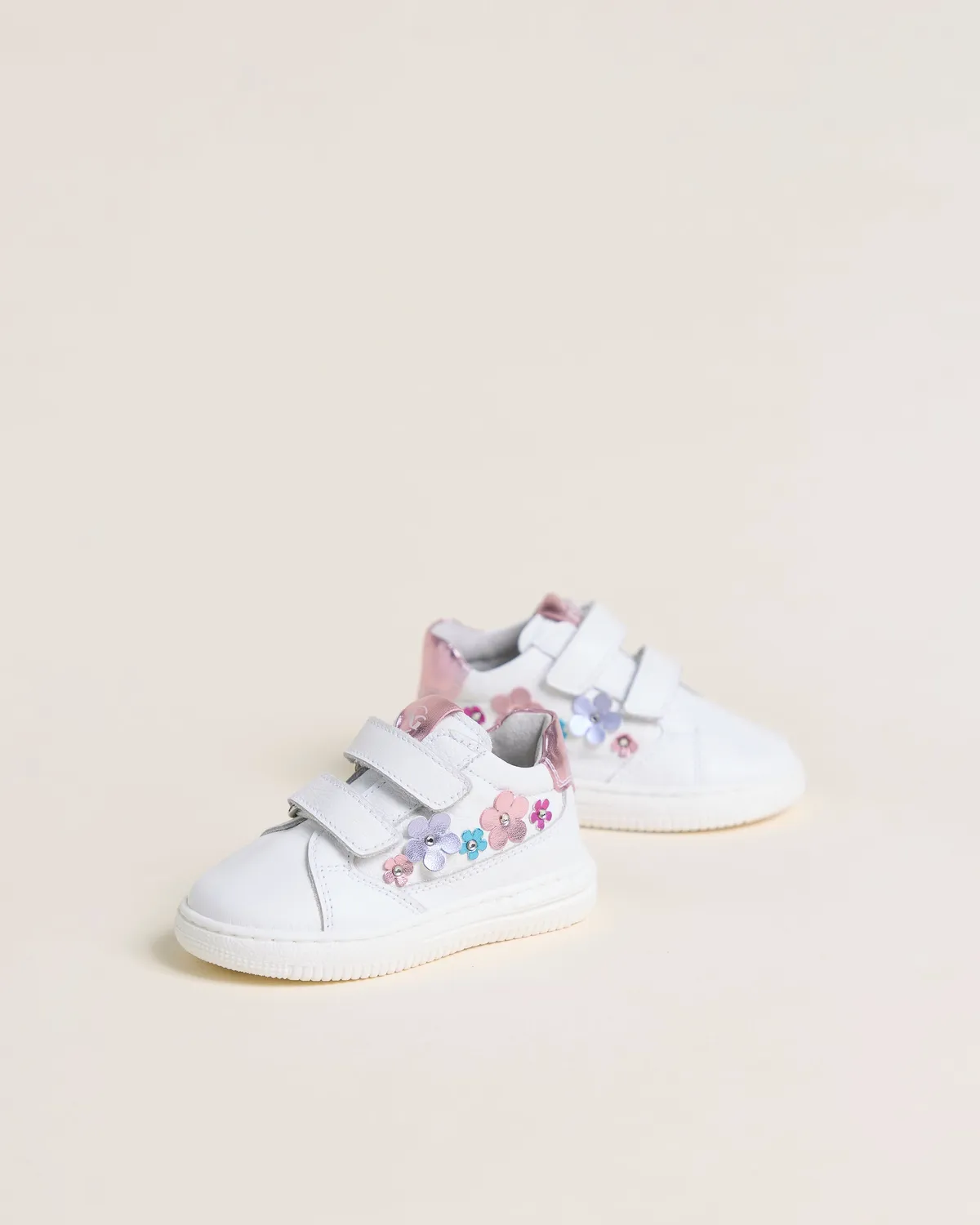 NeroGiardini Junior sneakers fete piele usoare