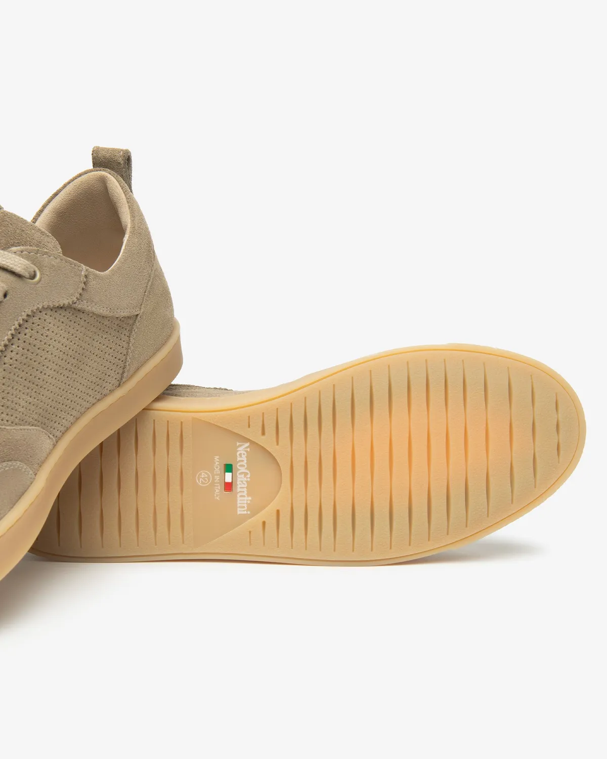 NeroGiardini sneakers bărbați velur casual eleganți
