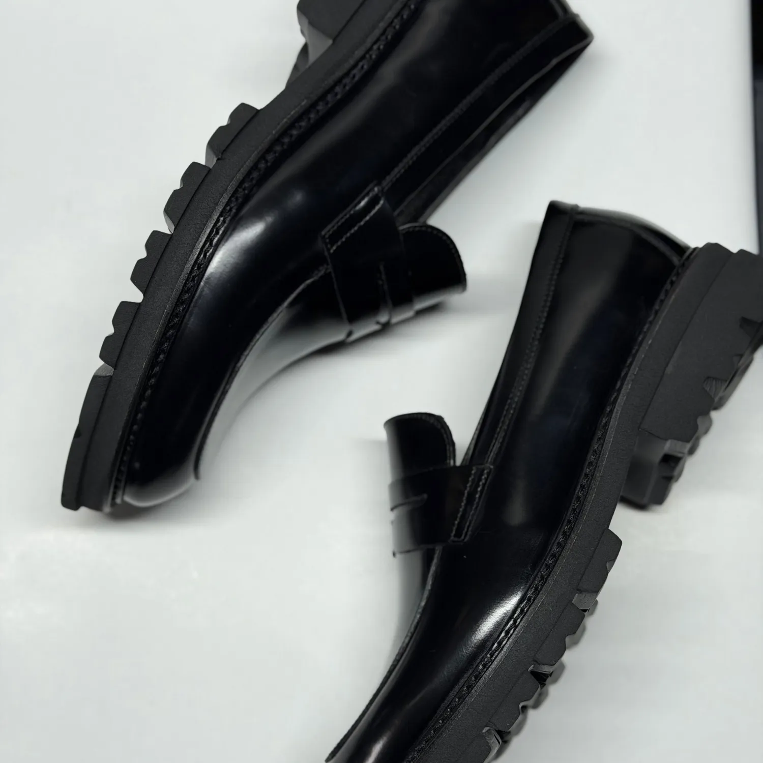 Lucas Shoes Ezra Ukr mocasini piele negru croco