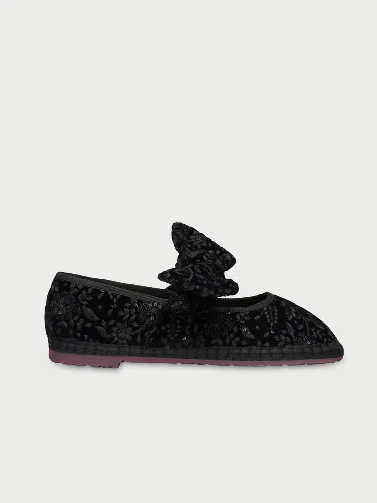 Flagelus Lyra Sylva pantofi slip-on negru brodat