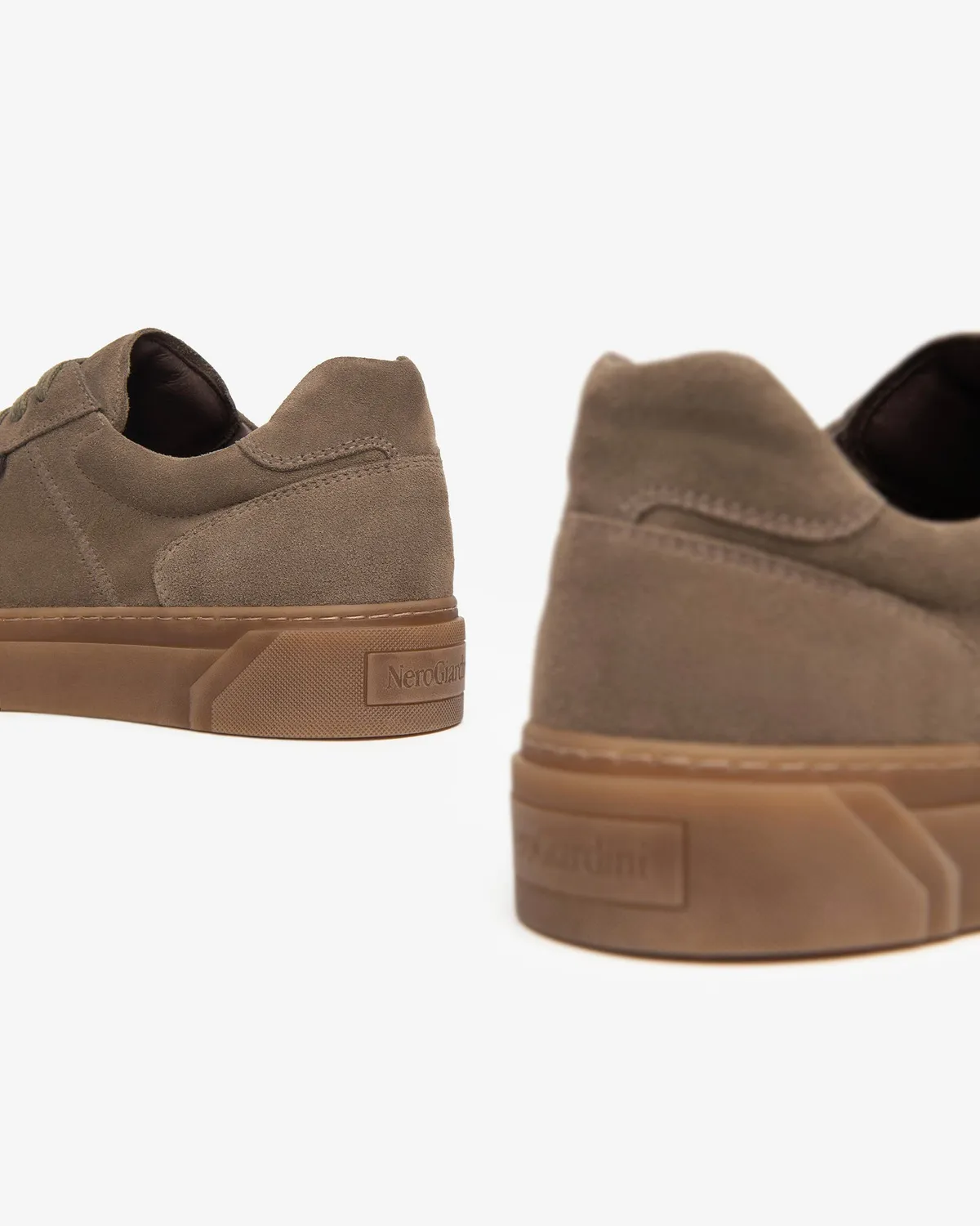 NeroGiardini sneakers barbati piele intoarsa comozi