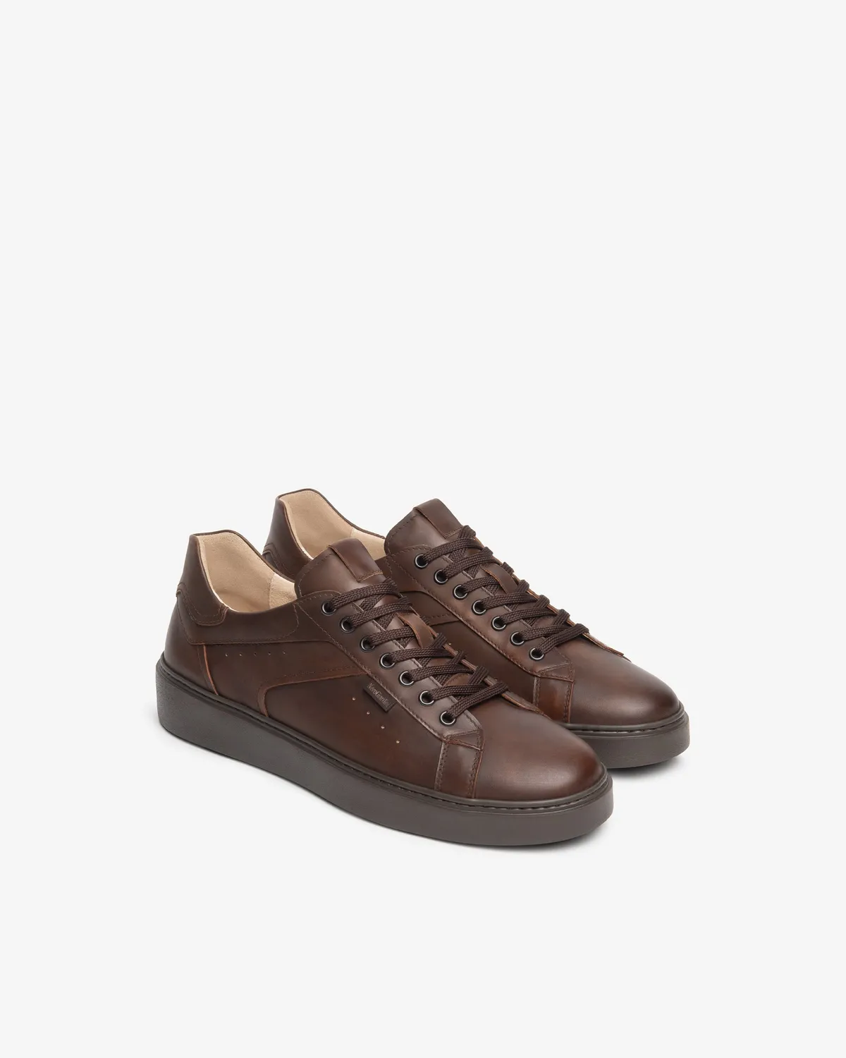 NeroGiardini Sneakers piele bărbați perforații