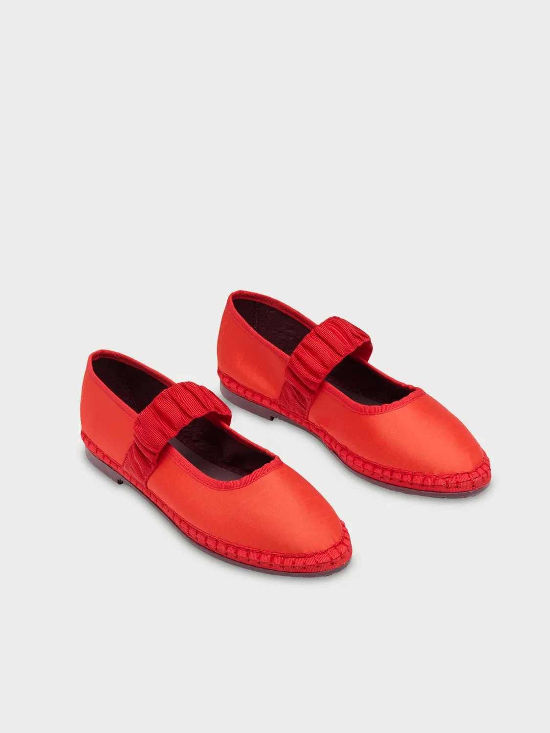 Flagelus Mafalda Ruffle Red pantofi mătase roșii