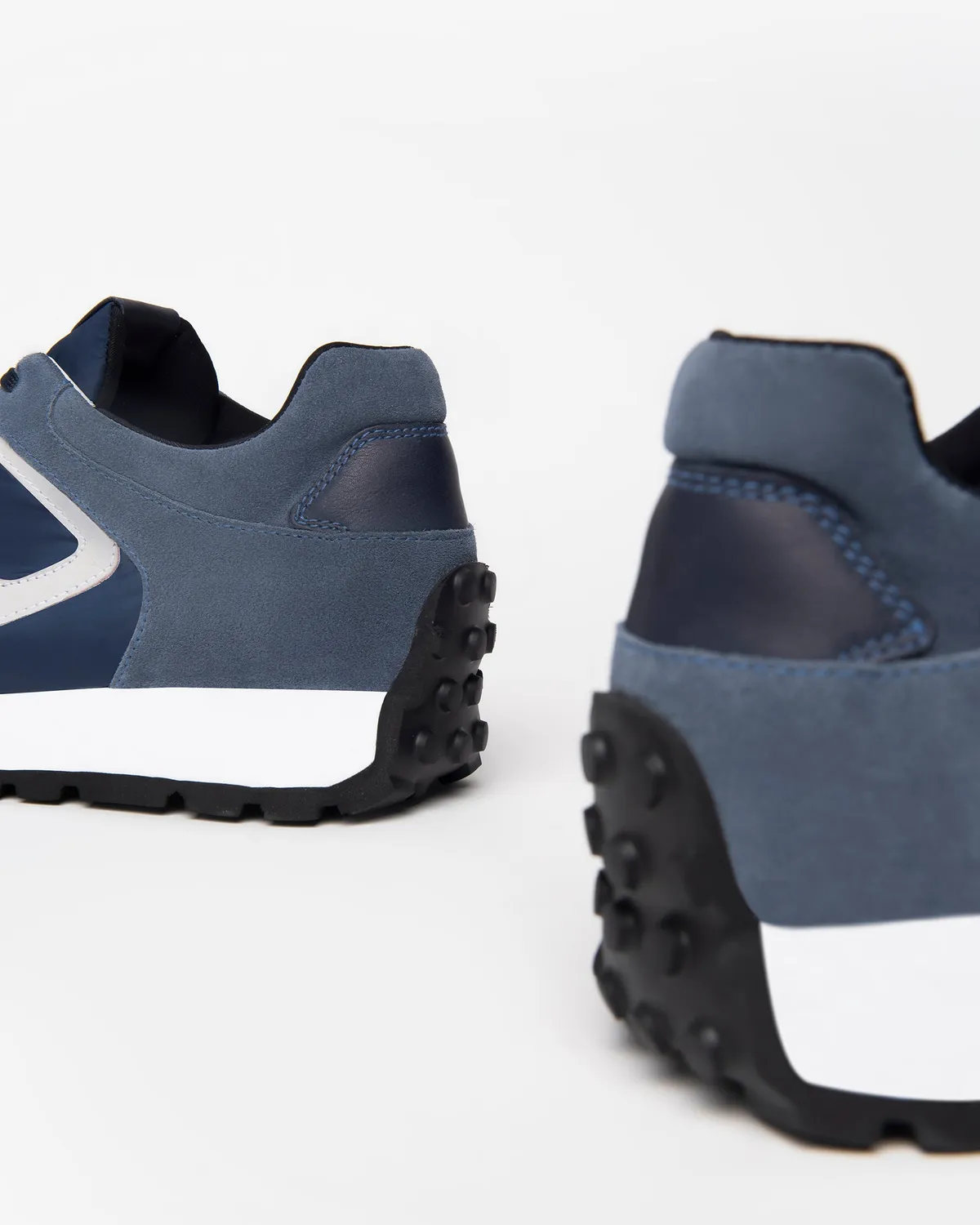 NeroGiardini sneakers barbati velur primavara