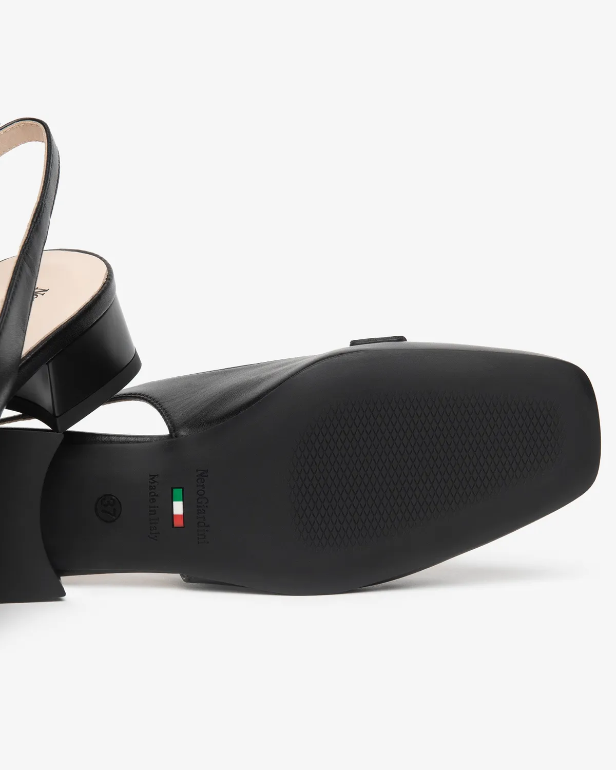 NeroGiardini pantofi dama slingback piele decupati vara